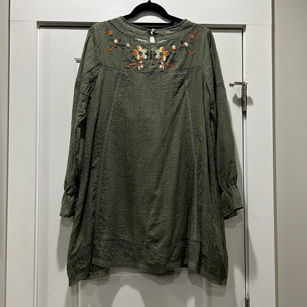 Umgee Linen Dress - Picture 2 of 2